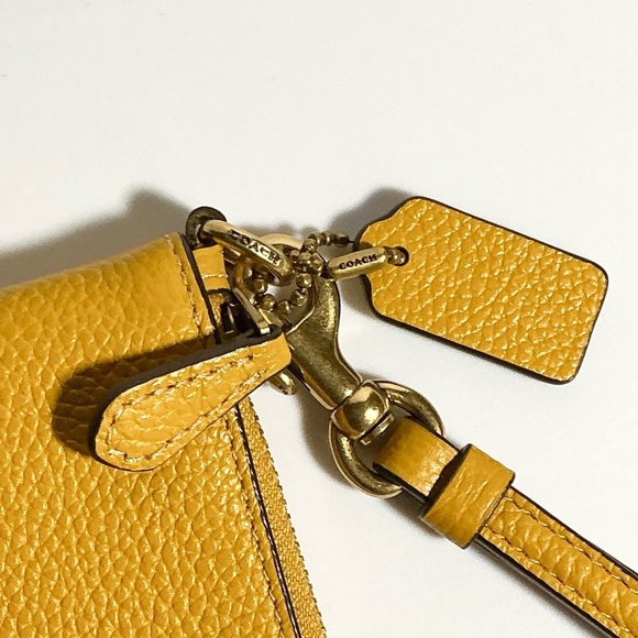 NWOT Coach Yellow Wristlet Clutch